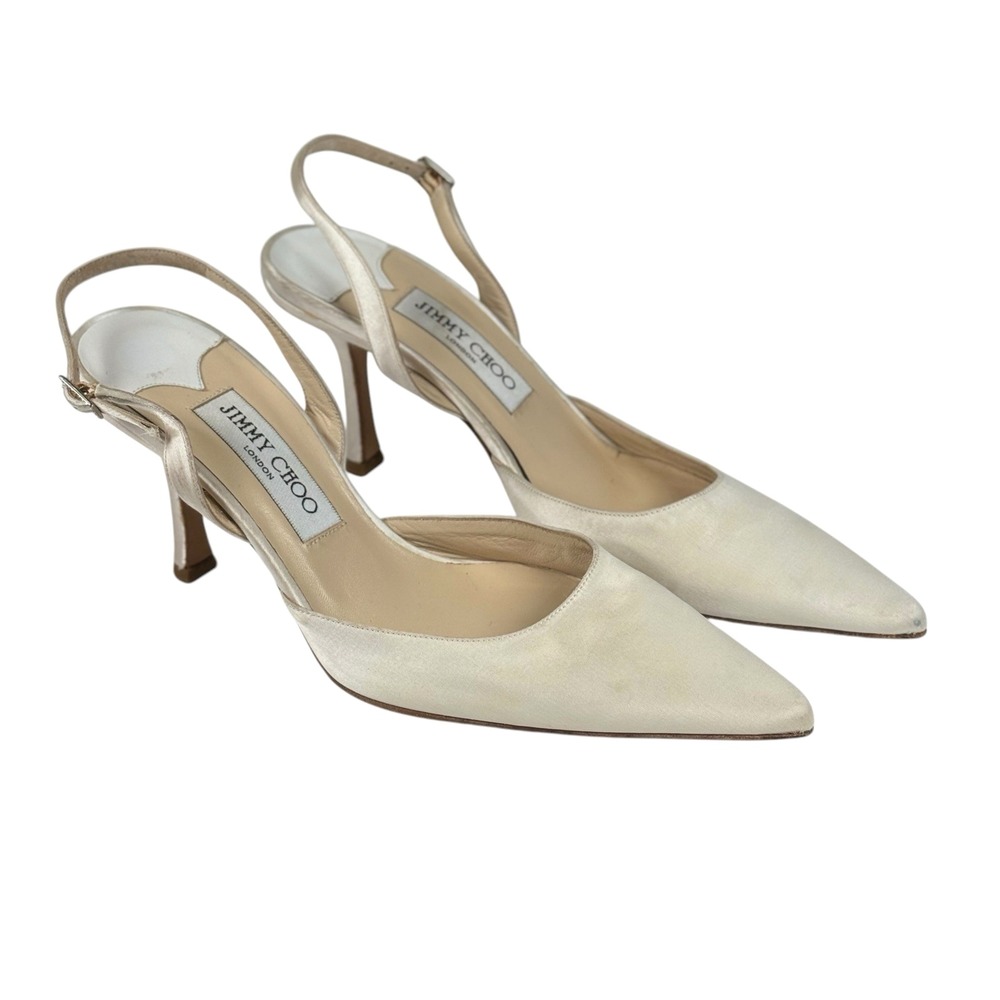 Jimmy Choo Averly Cloth Satin Heels Pumps Sz 38 in Ivory/White